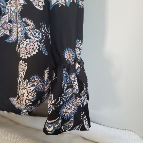 Jasmine & Juliana Paisley Print Long Sleeve Popover Blouse Size Medium - Picture 4 of 7